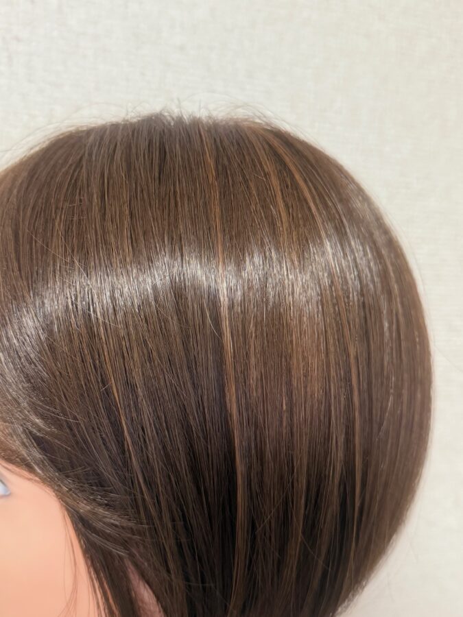 ６０代メッシュ入りの部分ウィッグ（ナチュラルなメッシュ）